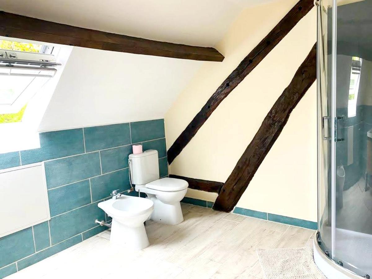 Appartement Charmant Orgnac-Sur-Vezere Avec Jardin Et Parking ภายนอก รูปภาพ